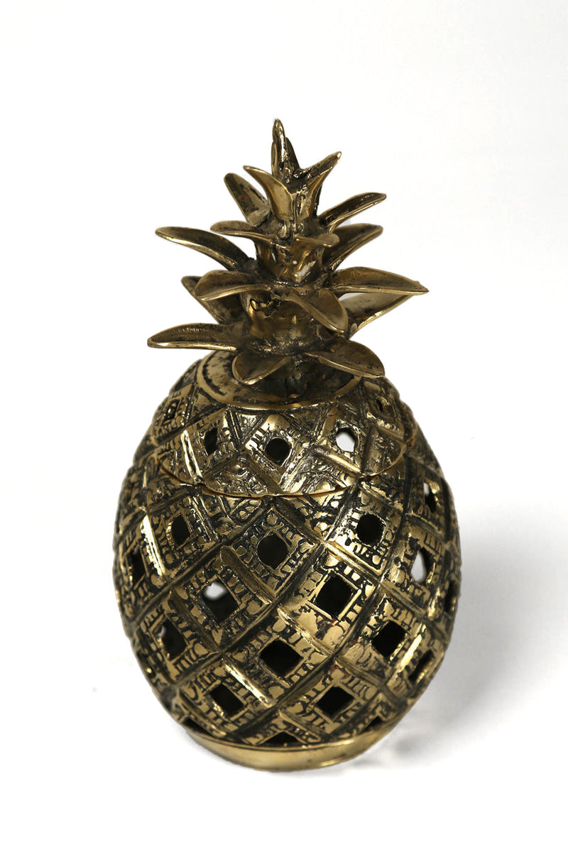 Pinapple-Candlestic-