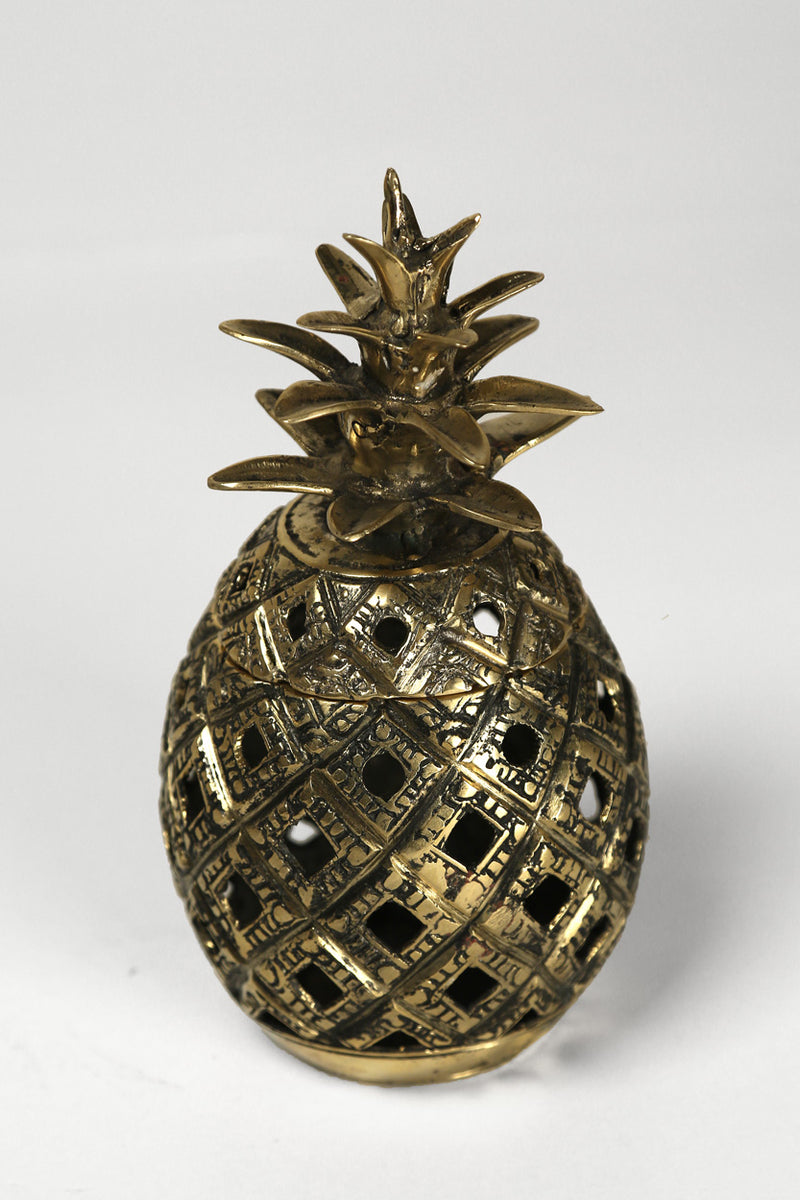 Pinapple-Candlestic-